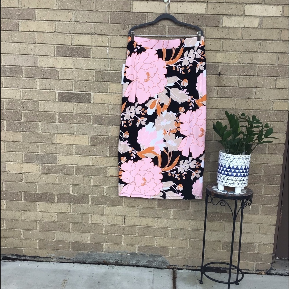 Liz Claiborne Skirt